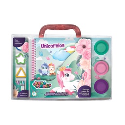 Libro Juega y Modela Unicornios