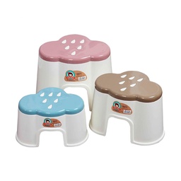 Banquito Piso Plástico 25cm Varios Colores Dansk